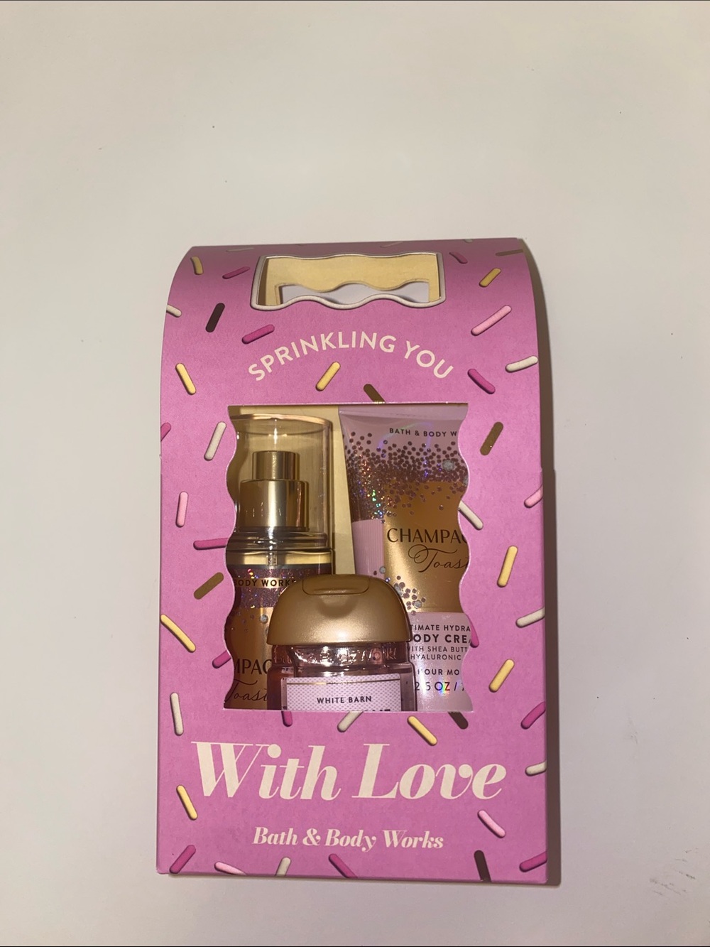 Bath & Body Works Champagne Toast
Mini Gift Set